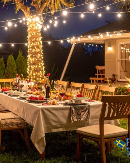 An outdoor dinnerparty in the north of Sweden